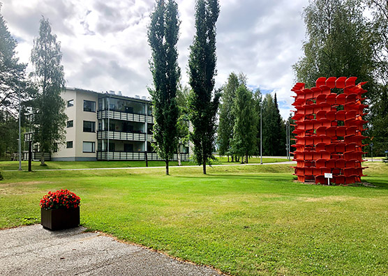 Kuhmo bibliotek gård